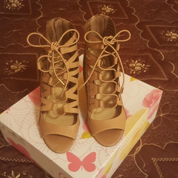 Tobias DK womens dress shoes - Picture 2 of 7